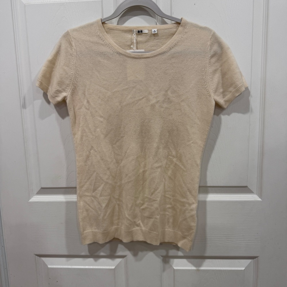 Uniqlo Women 100% Cashmere Crew Neck Short Sleeve Sweater Off White Cream M NWT